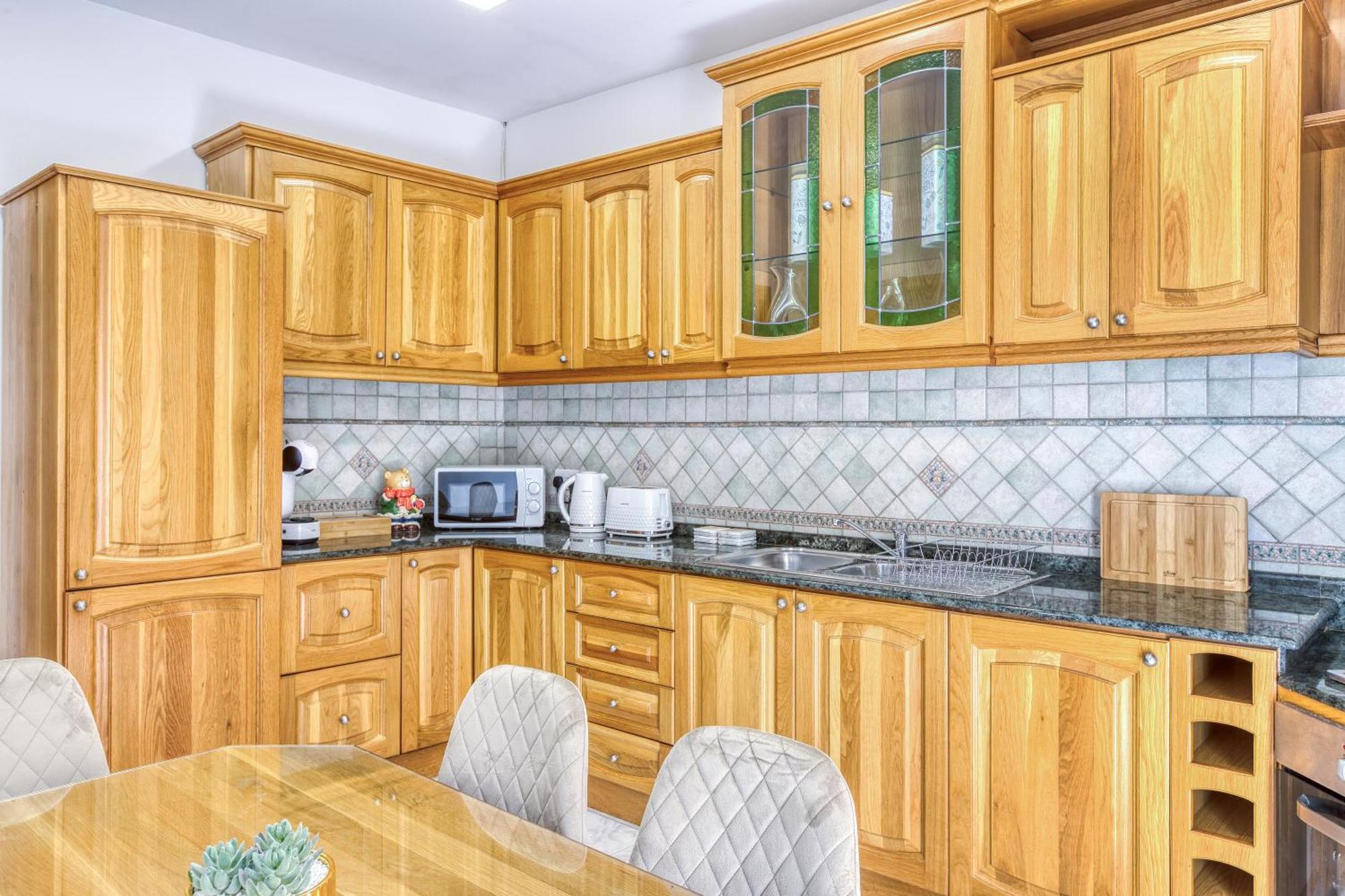Stylish Valletta Suites Экстерьер фото